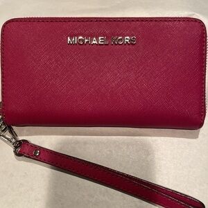 Michael Kors Jet Set Large Wristlet Clutch Wallet, Hot Pink